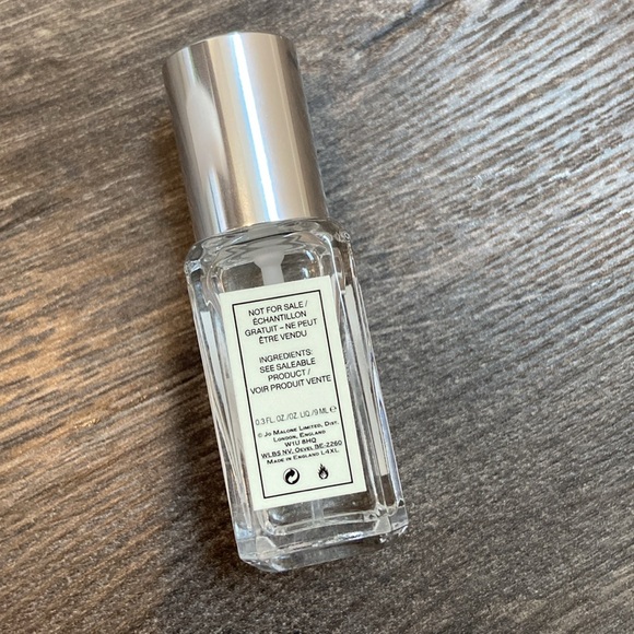 Jo Malone English pear and freesia - Picture 2 of 4